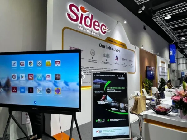 fliptouch ai smartboard smart city selangor 2025 SDEC