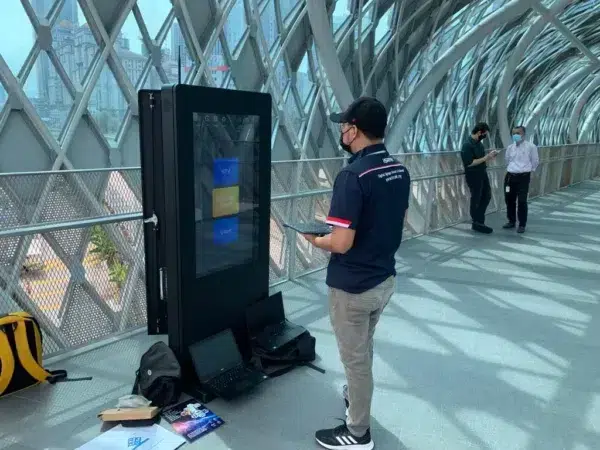 digital signage