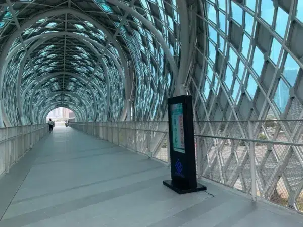 digital signage