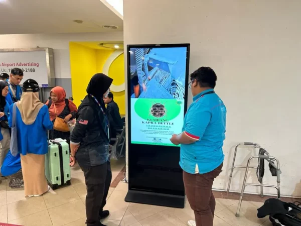 floor-standing-kiosk-FLR 103- 55- Maqis-Penang-005