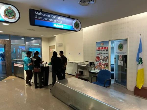 floor-standing-kiosk-FLR 103- 55- Maqis-Penang-010
