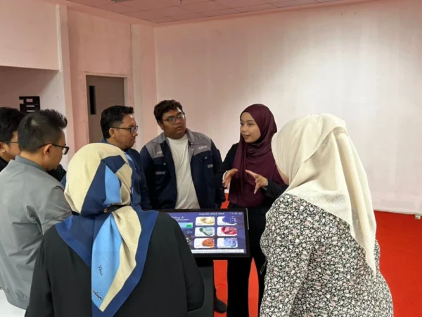 floor standing kiosk hospital kuala pilah arvia solutions israk solutions