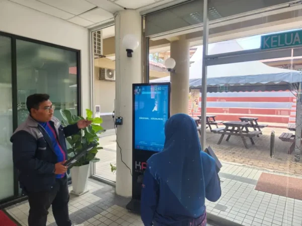 floor standing kiosk kptm bangi arvia solutions israk solutions