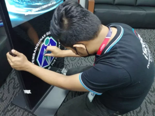floor_standing_kiosk_FLR_100_43-jabatan-pembangunan-sumber-manusia-sabah5