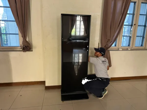 flr-103-43-inch-standing-jabatan-warisan-negara-7