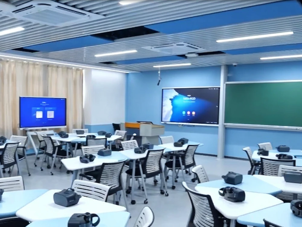 Smartclassroom-Revolutionizing-Modern-Education