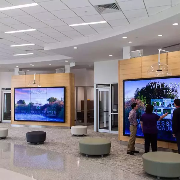 LED Displays in Hospitality: Enhancing Guest Experience and Branding