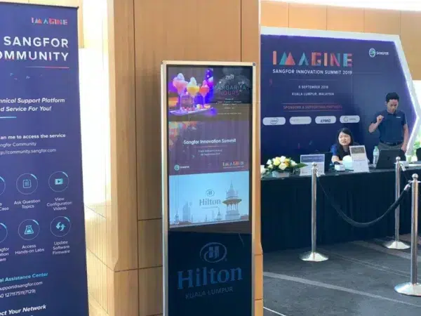 hilton-kuala-lumpur-touchscreen-floor-standing-kiosk-004