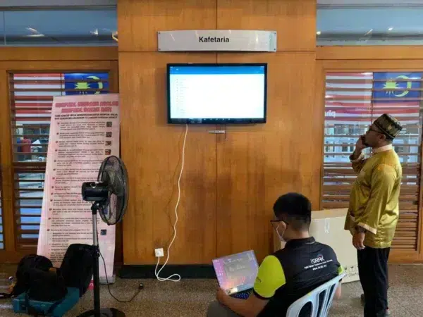 hospital-serdang-digital-signage-monitor-005