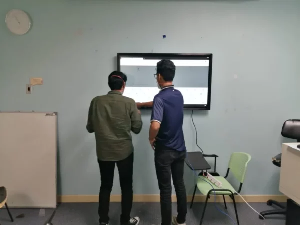 hospital-sungai-buloh-digital-signage-monitor-mon100-005