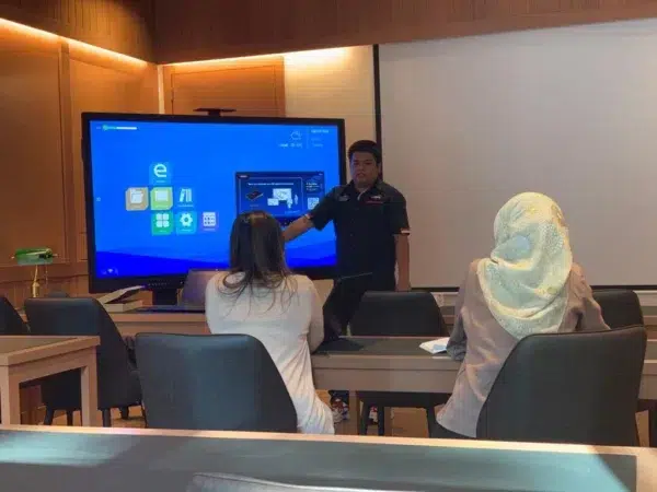 Interactive Smartboard for Huomei Asia 2020- Complete Solution