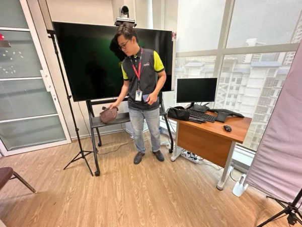 hybrid-classroom-utm-kl-007