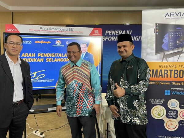 mb-selangor-with-mr-najib