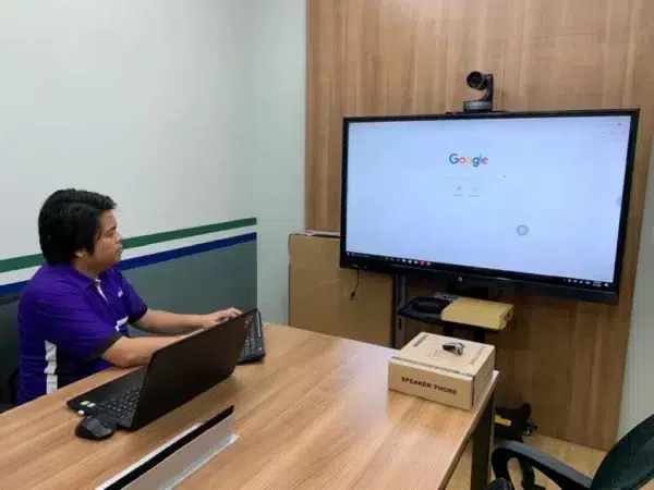 infiinit-quanta-interactive-smartboard-003