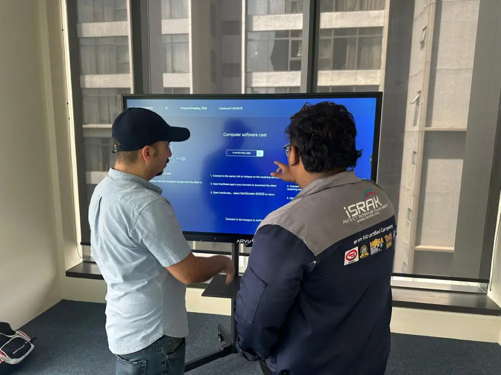 Alfa University College Empowers Classrooms with Interactive Smartboard ARV200-65