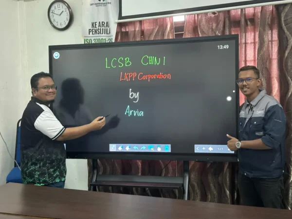 LKPP Pahang Enhances Digital Collaboration with ARV400-75 Interactive Smartboards