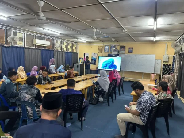 interactive smartboard smidi kuala nerus israk solutions