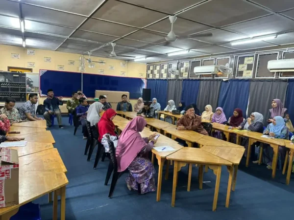 interactive smartboard smidi kuala nerus israk solutions