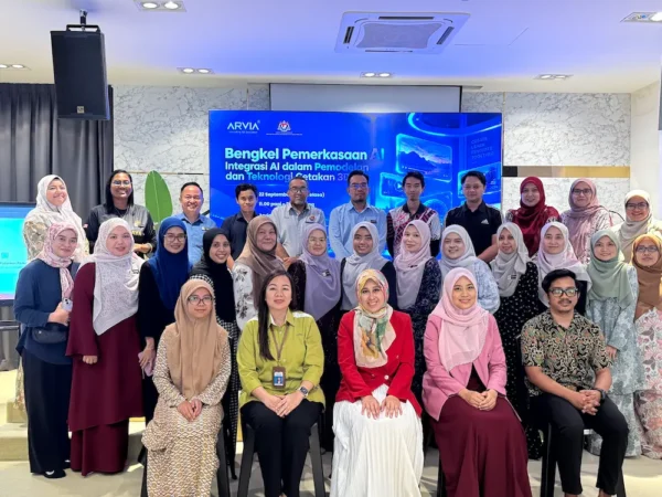 Team Arvia with TMK and TVET teachers after AI 3D Training in Putrajaya