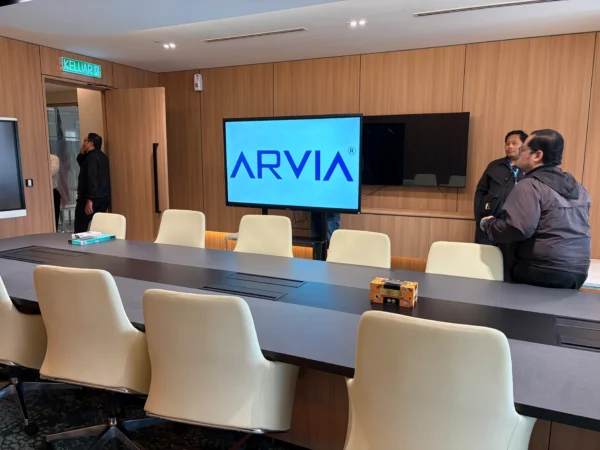 Arvia Smartboard AI Kementerian Digital installed in a Putrajaya meeting room, delivered by Israk Solutions