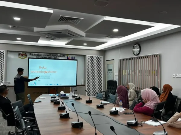 Arvia Smartboard AI features for smart meeting room