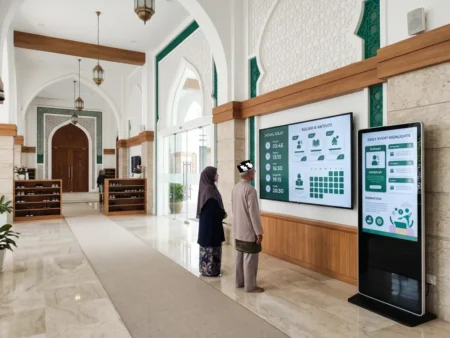 Digital signage for masjid displaying organised announcements and programme information in Malaysia