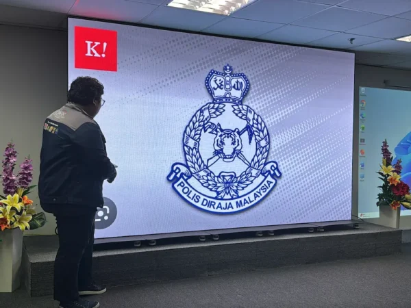 Arvia LED Poster Bukit Aman