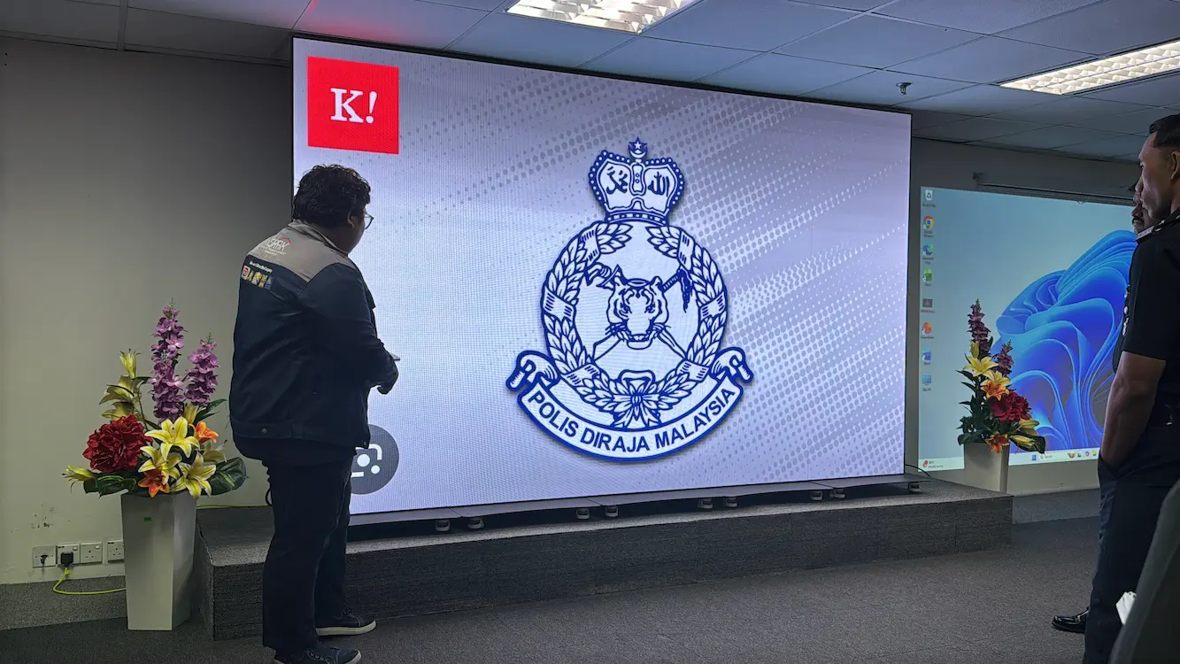 Arvia LED Poster Bukit Aman