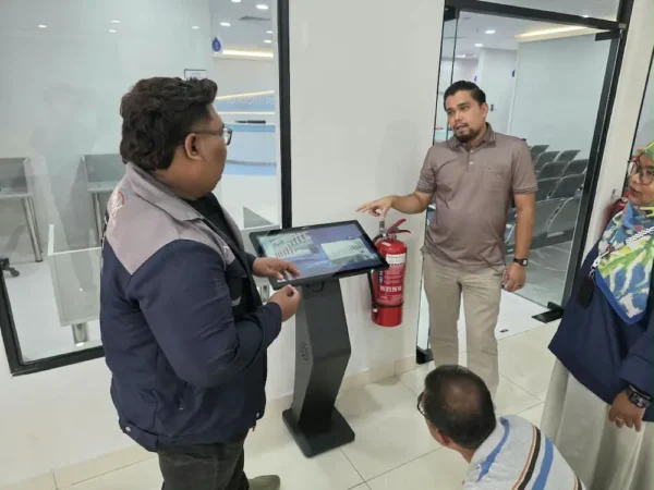 israk-touchscreen-kiosk-kedah-pdwu-explain-005