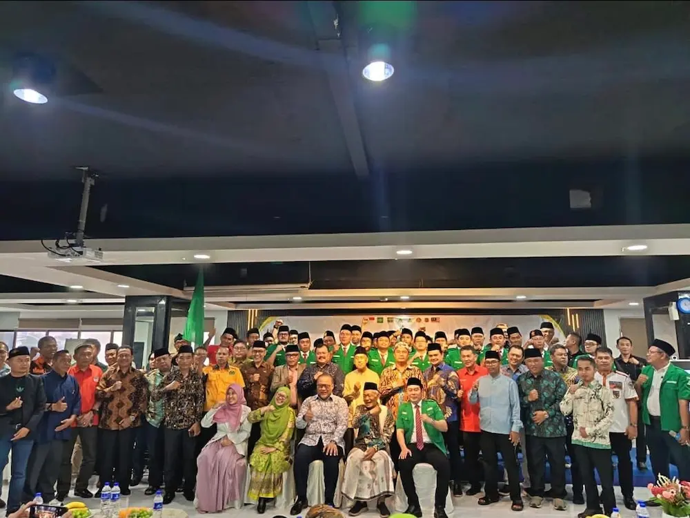 Panel perkongsian mengenai kepimpinan belia dan transformasi digital organisasi di Adamson Hotel Kuala Lumpur