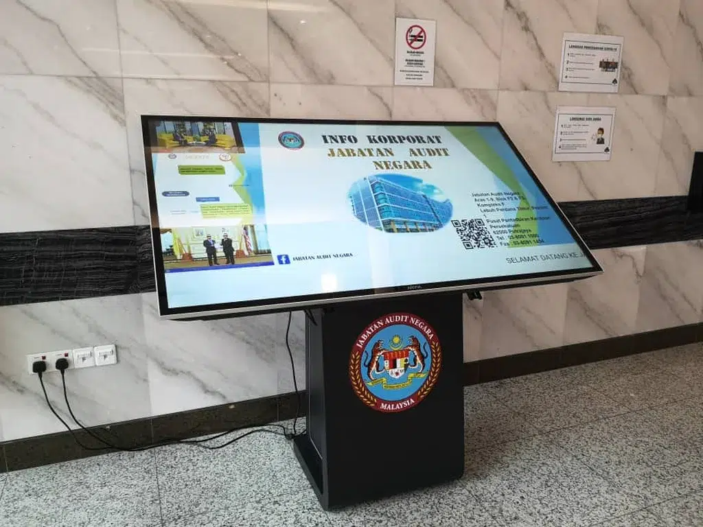 Digital Signage For Internal Communications: Keeping Employees Informed And Engaged jabatan audit negara digital signage professional display 006