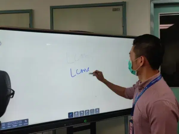 jabatan-kimia-malaysia-interactive-smartboard-003