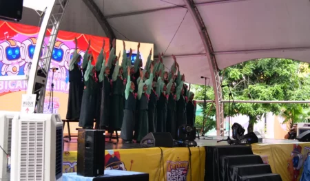 karnival pendidikan sinar bestari-smartboard-windows and android-dataran karangkraf-010