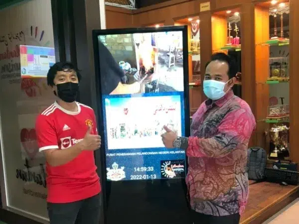 Touchscreen Floor Stand Kiosk for Pusat Penerangan Pelancongan Negeri Kelantan (TIC) 2022- Complete Solutions