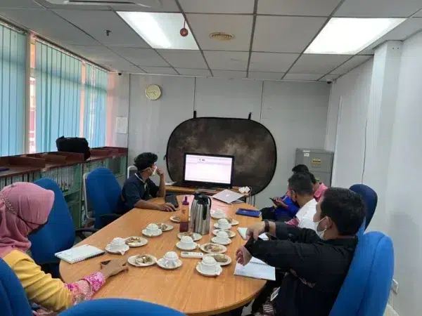 ketengah-digital-signage-display-monitor-004