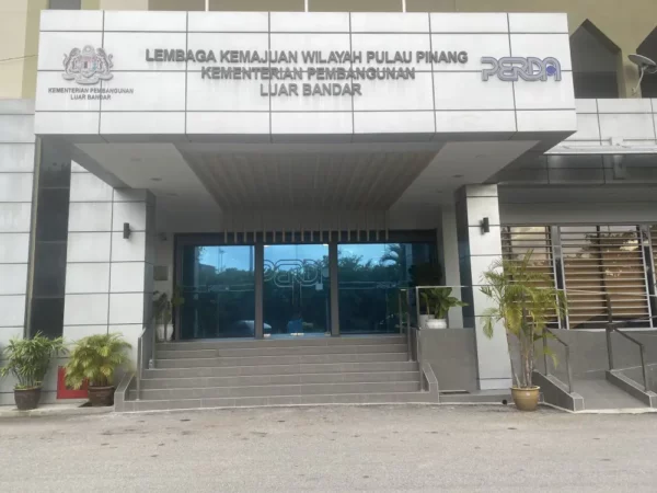 kiosk-55inch-ir(touchscreen)-ezposter-perda-pulau-pinang-003