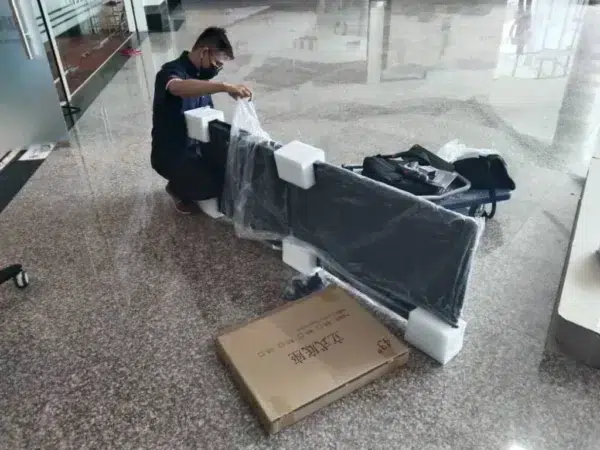 kulim-hitech-digital-signage-floor-standing-kiosk-001