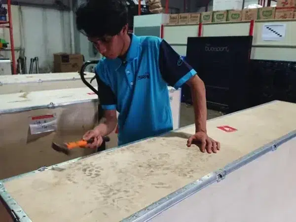lembaga-pemasaran-pertanian-persekutuan-fama-touchscreen-floor-standing-kiosk-002