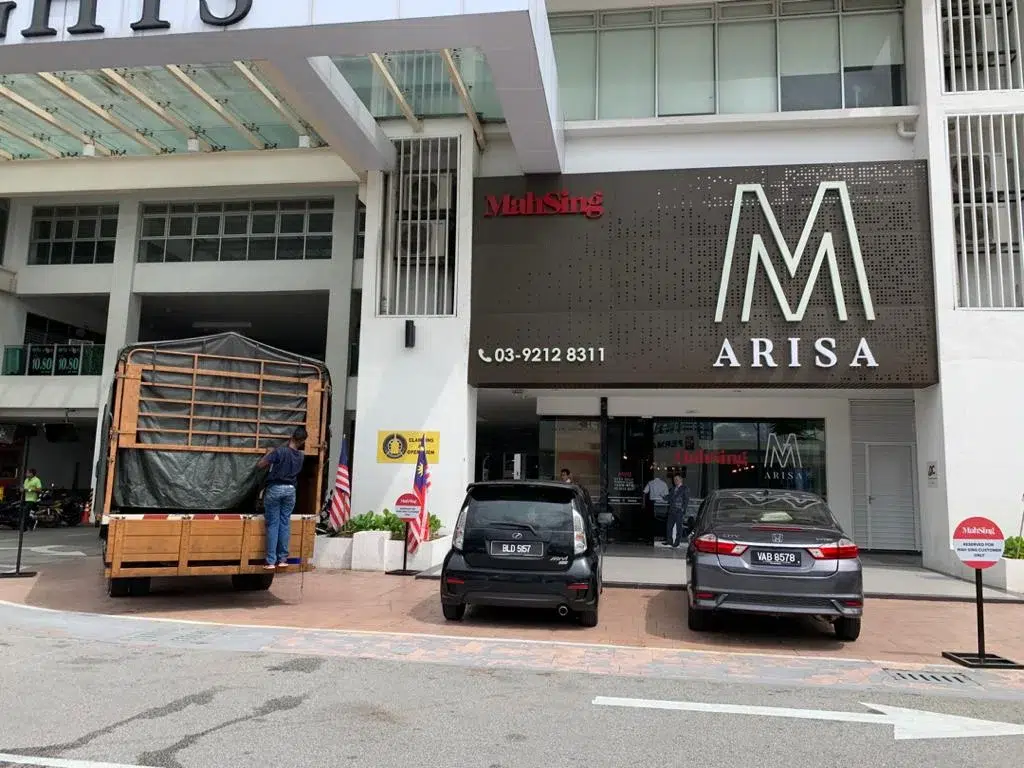 Touchscreen Floor Stand Kiosk for Mahsing (M Arisa)