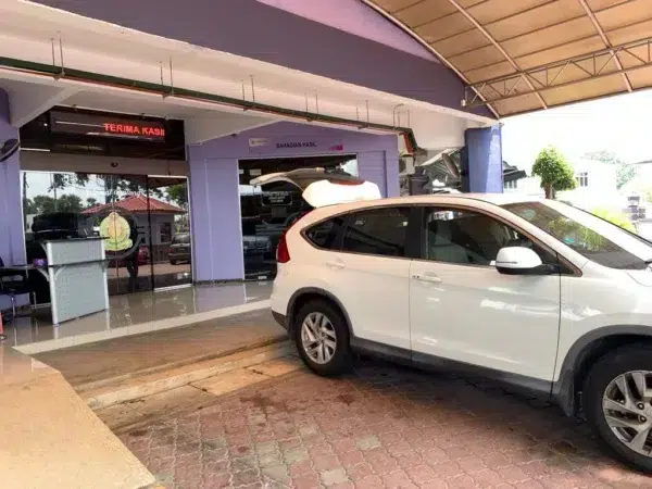 majlis-daerah-pendang-touchscreen-floor-standing-kiosk--001