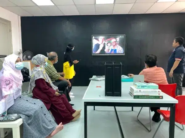 maktab-sultan-abu-bakar-interactive-smartboard-009