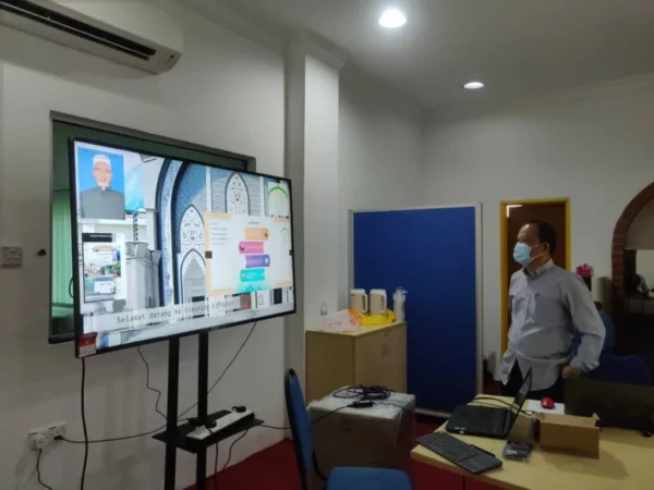 masjid-bilal-bin-robah-digital-signage-media-player-004