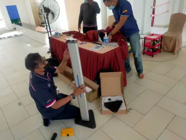 masjid-tengku-ampuan-jemaah-temperature-scanner-fever-screening-004