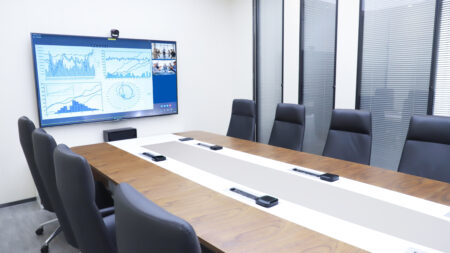 Smart Tv for Meeting Room