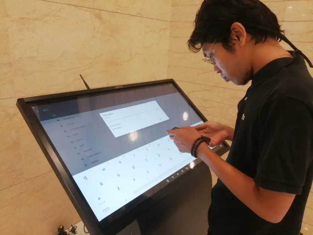 Digital Signage Monitor for Zuba Recources Sdn. Bhd. 2023- Complete Solution