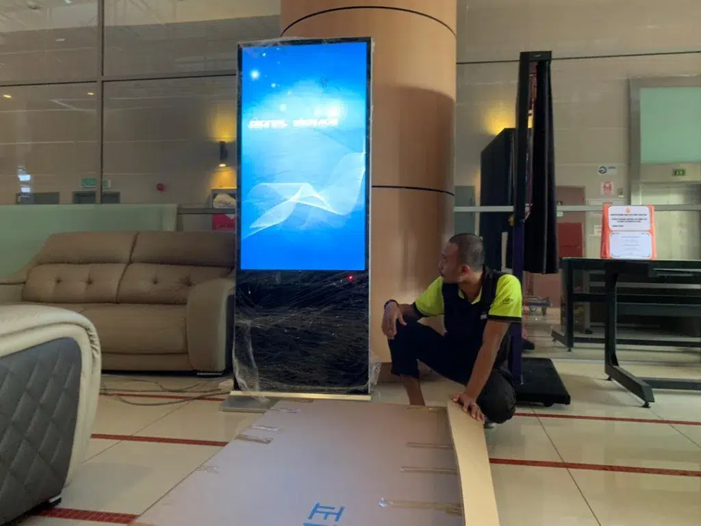 Touchscreen Floor Stand Kiosk for Mz Hani Enterprise 2020- Complete Solutions