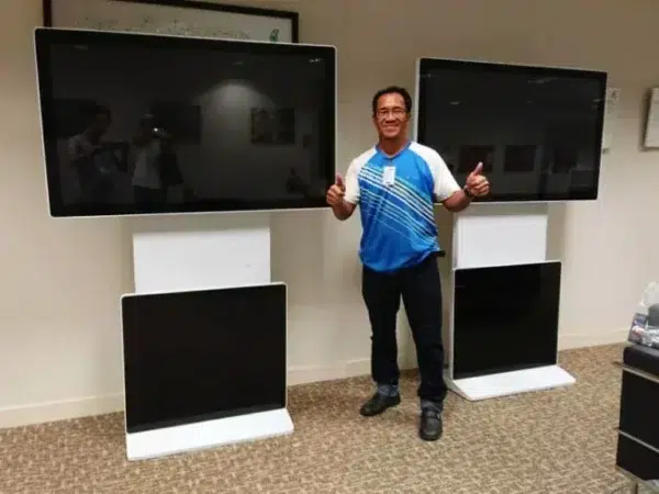 Touchscreen Floor Stand Kiosk for Petroliam Nasional Berhad (PETRONAS)