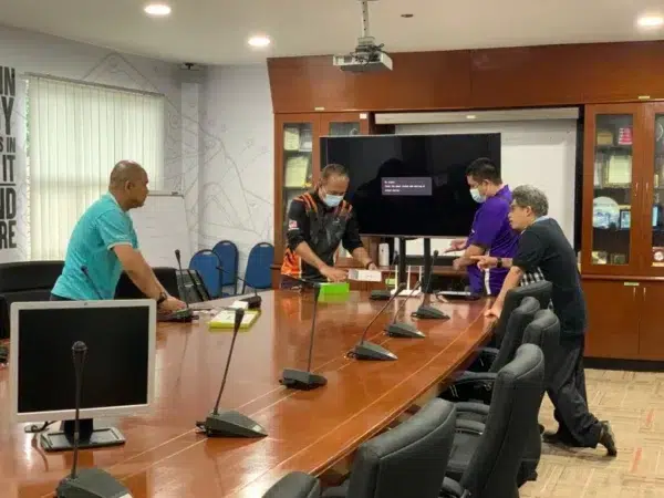 pv-inspired-meeting-room-booking-system-003