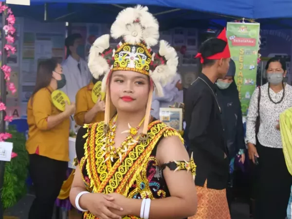 sambutan-hari-guru-peringkat-sarawak-008