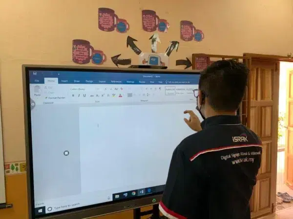 Interactive Smartboard for Sekolah Kebangsaan Chenderah 2021 – Complete Solution